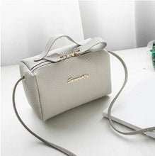 Load image into Gallery viewer, New Fashion Women Bag Mini Round Handbag PU Leather Ladies Crossbody Bag Simple Circular Messenger Bag Bolsas Feminina