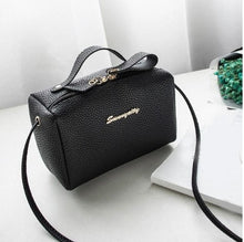 Load image into Gallery viewer, New Fashion Women Bag Mini Round Handbag PU Leather Ladies Crossbody Bag Simple Circular Messenger Bag Bolsas Feminina
